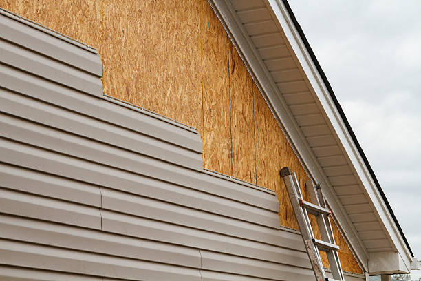 24/7 Emergency Siding experts in Troy, IL